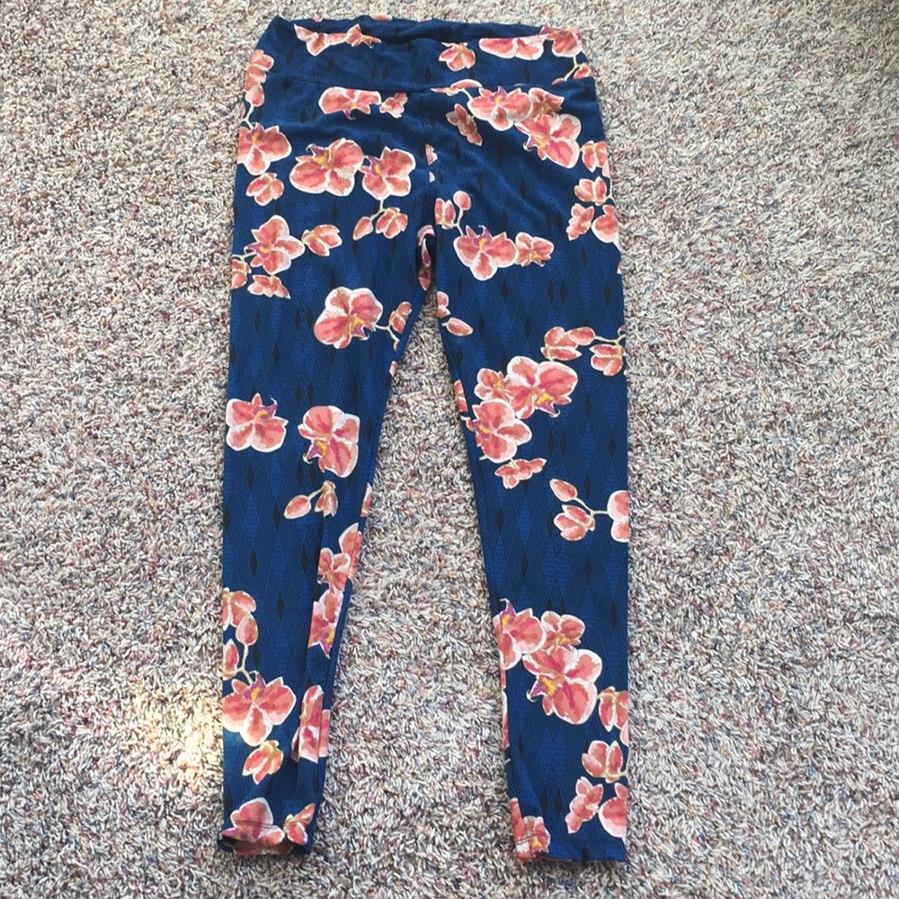 EUC TC Lularoe leggings